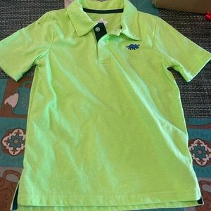 Boys 6 green shirt